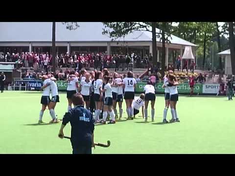 Dames 1 HC Tilburg plaatst zich voor play-offs - 4 mei 2014
