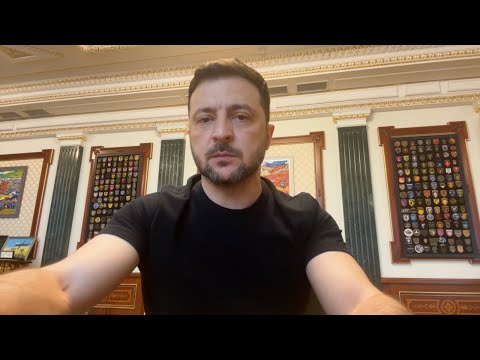 Сьогодні вже стартувала наша програма зимової підтримки, і за перші 2 години прийому заявок було вже пів мільйона заявок — звернення Президента