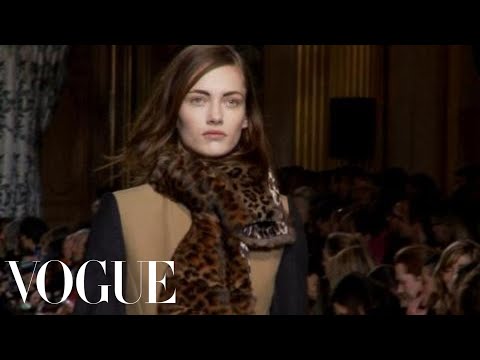 Fashion Show - Dries Van Noten: Fall 2010 Ready-to-Wear