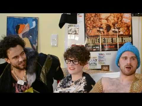 Vorstadtsofa - Schluck den Druck & WEMAKETHECAKE