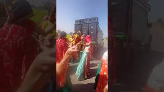 paani Chalke dance video