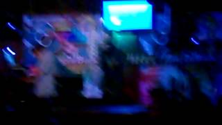 Bizarre love Triangle by Ari Regugio