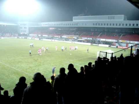 Penalty Dirk Schoofs bij MVV - TOP Oss