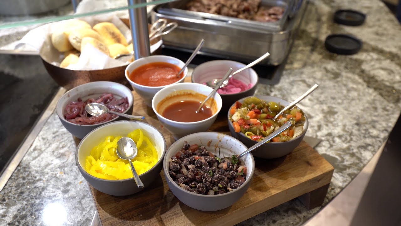 United Airlines Polaris Lounge thumbnail