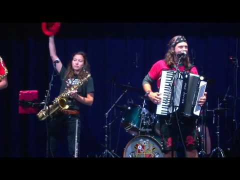 The Happy Wanderer: The Chardon Polka Band (@ Music Box)
