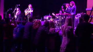 King leg / Mona Lisa screaming / City National Grove of Anaheim, CA - 11/30/17