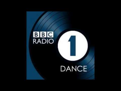 Don't Waste Your Gioconda - Alexandra Damiani feat. Axer @ BBC Radio One (U.S.A)