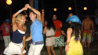 preview picture of video 'Flor de caña en Los Alambiques Beach House'