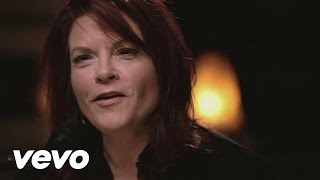 Rosanne Cash - "Runaway Train" - Live From Zone C