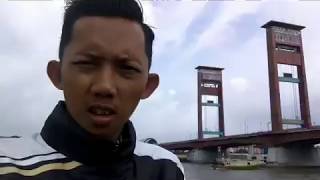 preview picture of video 'Short Trip : Nostalgia di Jembatan Ampera & Ketek Sungai Musi Palembang'