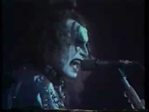 Kiss Calling Dr.Love  Live 1977