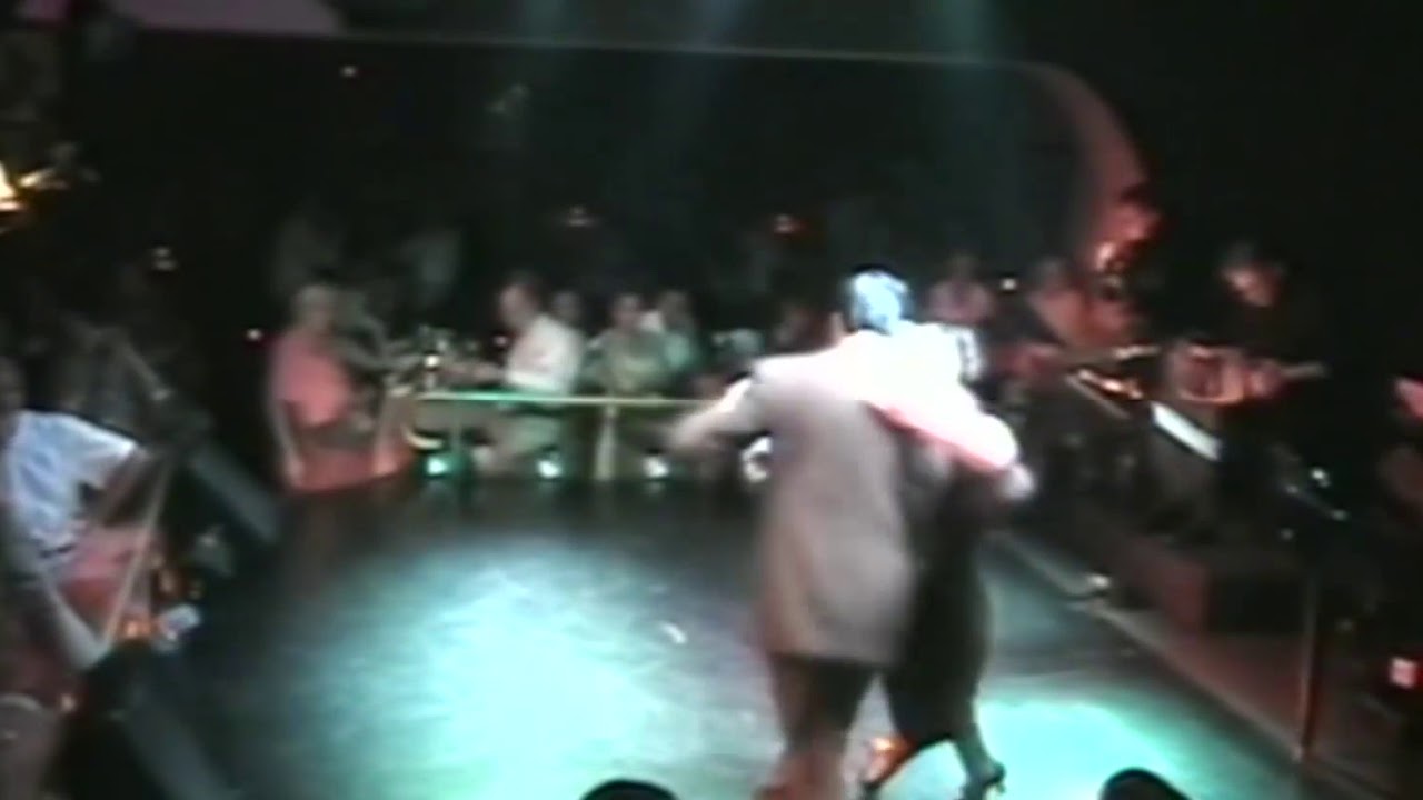 Gustavo Rosas. Tango Boedo con Paula Rubin en Taconeando.Buenos Aires. Enero 2003.