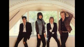 Brass In Pocket, Pretenders