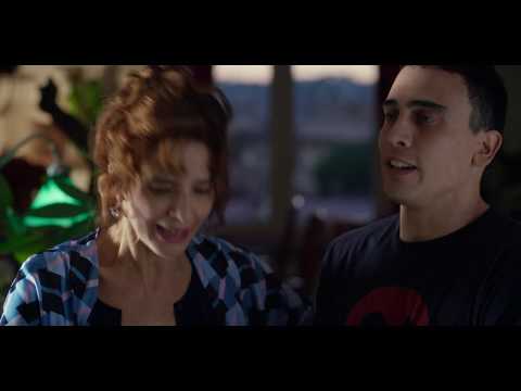 La Profezia dell'Armadillo (2018) - Scena film: Zero, Madre (Laura Morante) e la tecnologia