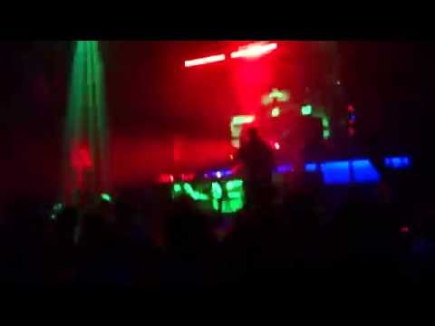 Hizzleguy - R U Stoopid  Innovation in the sun 2014