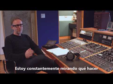 Stuart Hawkers y Audeze LCD-MX4