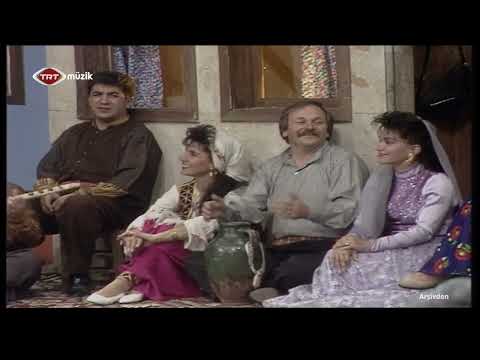 ÜNLÜLER KOROSU THM POTBORİ TRT MUZIK HDArşivden Bölüm 18 9