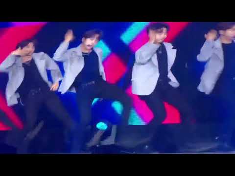 [FANCAM] 180802 THE BOYZ (더보이즈) performed EXO - Love Me Right @ Korea Music Festival 2018