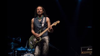 Holding On To You (Live) - Sananda Maitreya &amp; The Sugar Plum Pharaohs