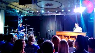 twenty one pilots &quot;The Run and Go&quot; Indianapolis