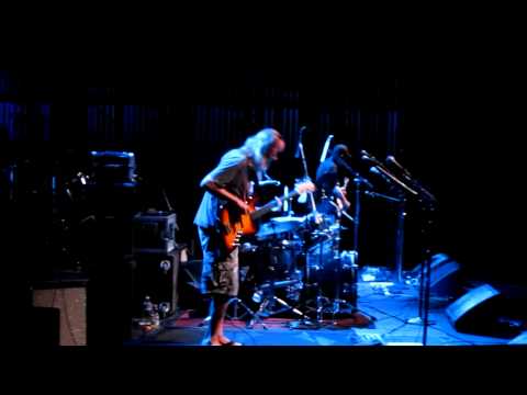 Vince Esquire Band - Everyday (Maui live 12.10.10)