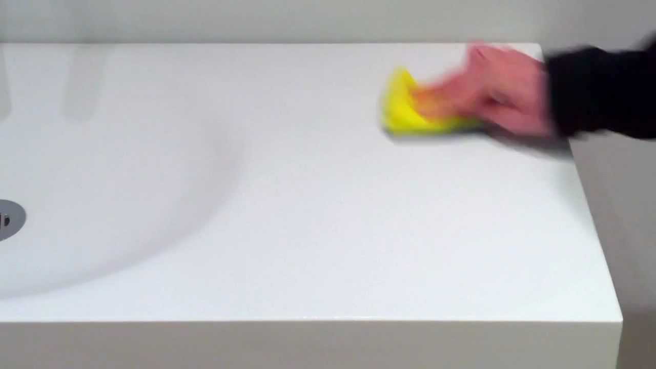 Cómo limpiar un lavabo de resina STONEFEEL