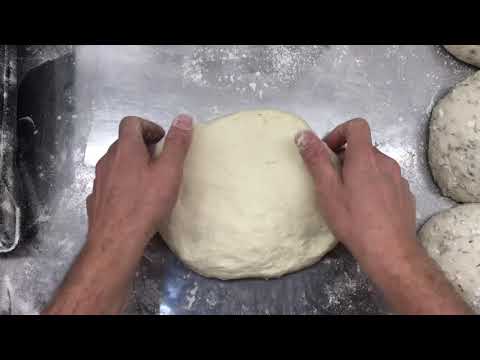 Modelagem de Pães Rústicos (Batard e Boule)
