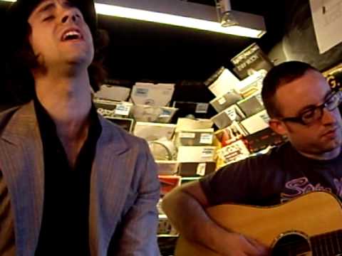 Maximo Park 'Book from Boxes' live acoustic 05/04/07