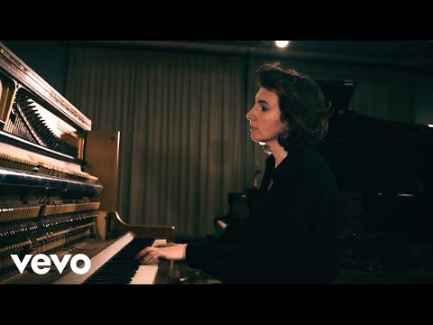 Olivia Belli - Sonatina for Nausicaa/II. Andantino