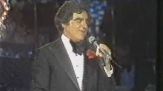 Anthony Newley Live