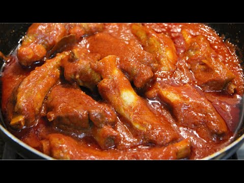 Costine di maiale al sugo