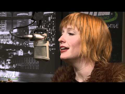 Air1 - Leigh Nash "Kiss Me" LIVE