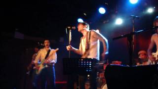 Butch Walker &amp; The Black Widows - They Don&#39;t Know What We Know live at the Garage London