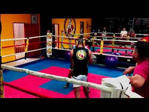 Guanteo: Dixon Flores Vs Geovanny Tellez - Alpha Dog Boxing Club / Prodesa Boxing