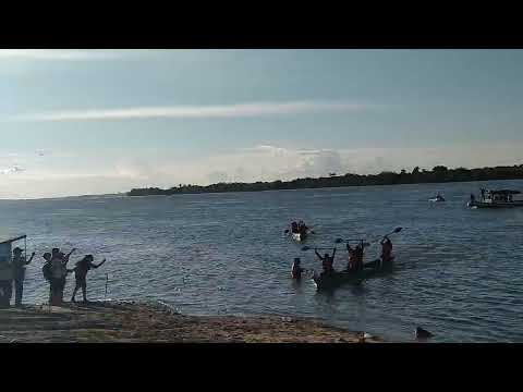 Participação feminina: Canoagem na Festa do Peixe em São Sebastião do Tocantins. 