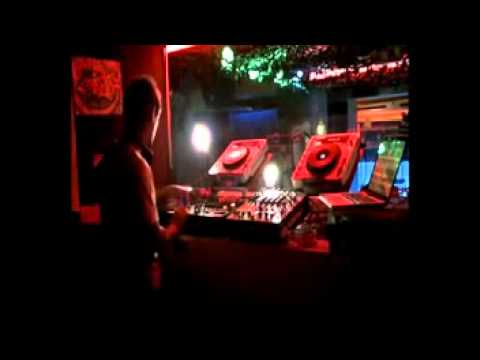 Sopradoze @ Sound X-Plosion closing @ Tronix Bielefeld ( 04.02.2011 )