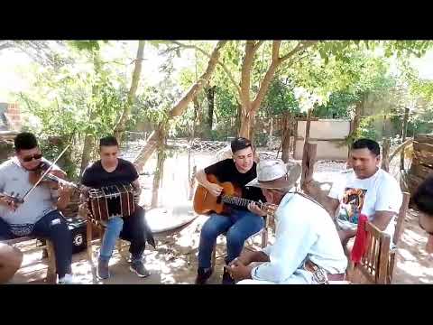 Bien Criollito - Morocho Segovia, Hernan Arias