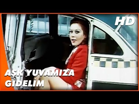 Toto Kralı | Leyla, Rıfkı'yı Evine Çağırdı | Sadri Alışık Komedi Filmi