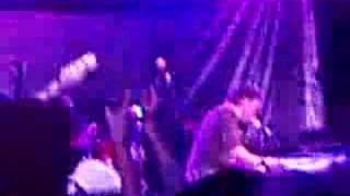 Air Traffic- Never Even Told Me Her Name Live @ Manchester