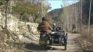 preview picture of video 'Exploring Beijings Mountains with Sidecars'