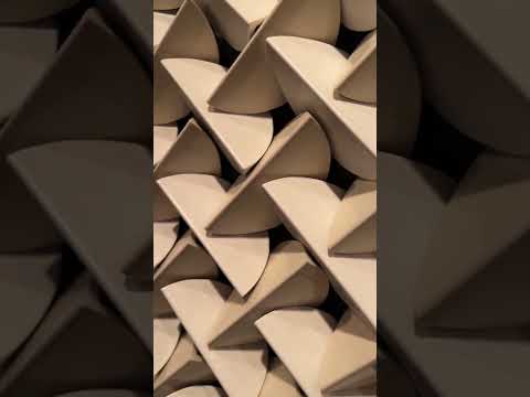 Tile   Deco wall leaf(株式会社虔山)