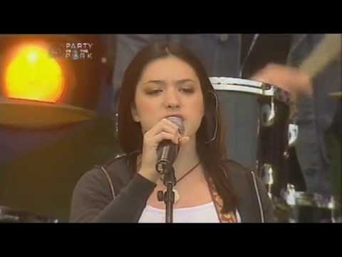 Michelle Branch - Everywhere (Live @ Party In The Park 2002)