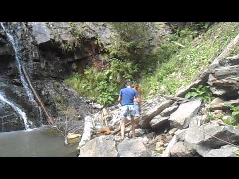 cascada bucias vazuta de jos