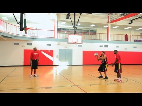 フリースローを撃つ方法｜バスケットボール (How to Shoot a Free Throw | Basketball)