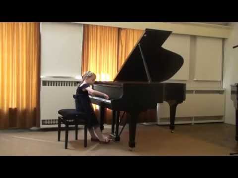 eMuse competition video -- Gabriela Raczyńska, piano, 8 years old -- Poland