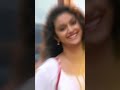 Keerthi Suresh Oru Vanavillin Pakkathile Valndhu Parkiren