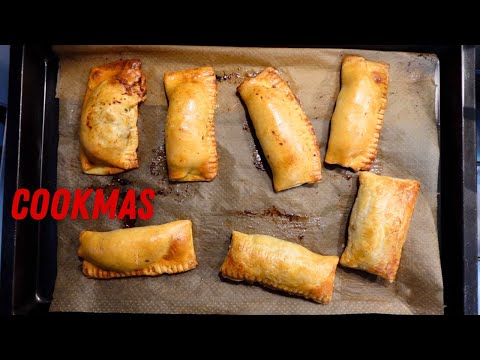 Surinaamse VLEESBROODJES met rundergehakt in de oven bakken - moeders recept - CookMas 14/25