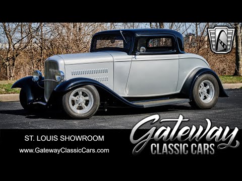 1932 Ford 3-Window Coupe (CC-1838822) for sale in O'Fallon, Illinois