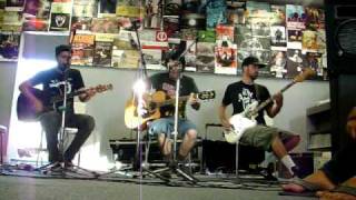 The Briggs - Waiting in the Shadows(acoustic)