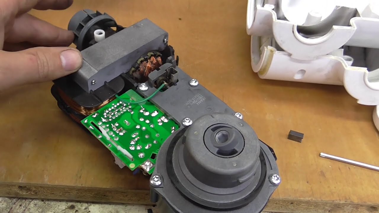 Запчасти для кухонного комбайна Bosch MCM1205 купить в Москве (России): выгодная